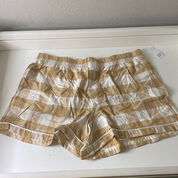 Gap GAPBody Shorts woman’s  Large - Picture 1 of 6